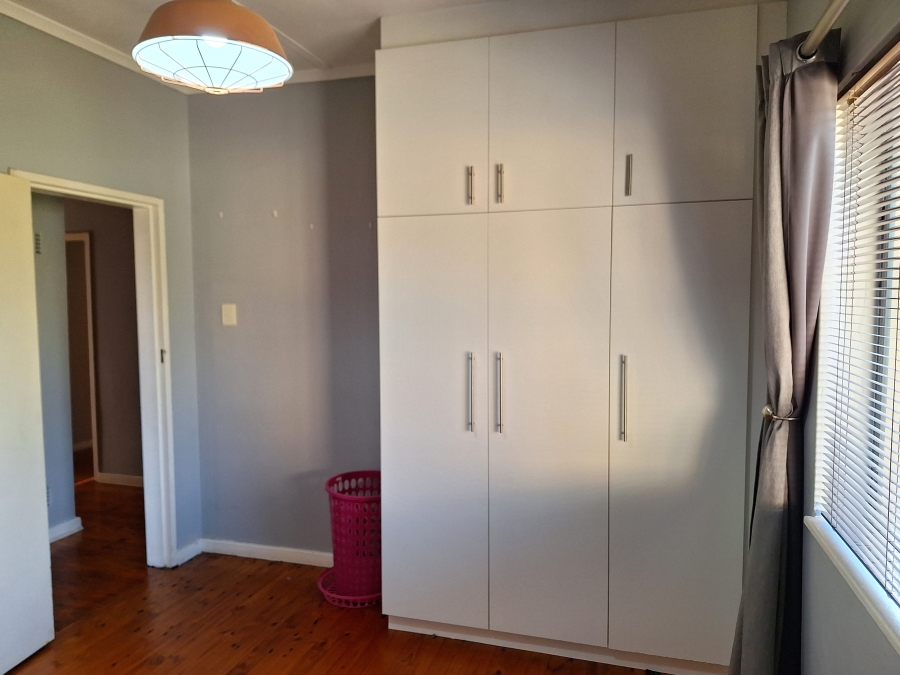 4 Bedroom Property for Sale in Van Riebeeck Hoogte Eastern Cape